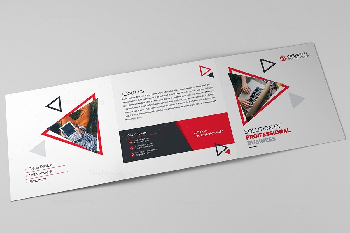 tri fold brochure