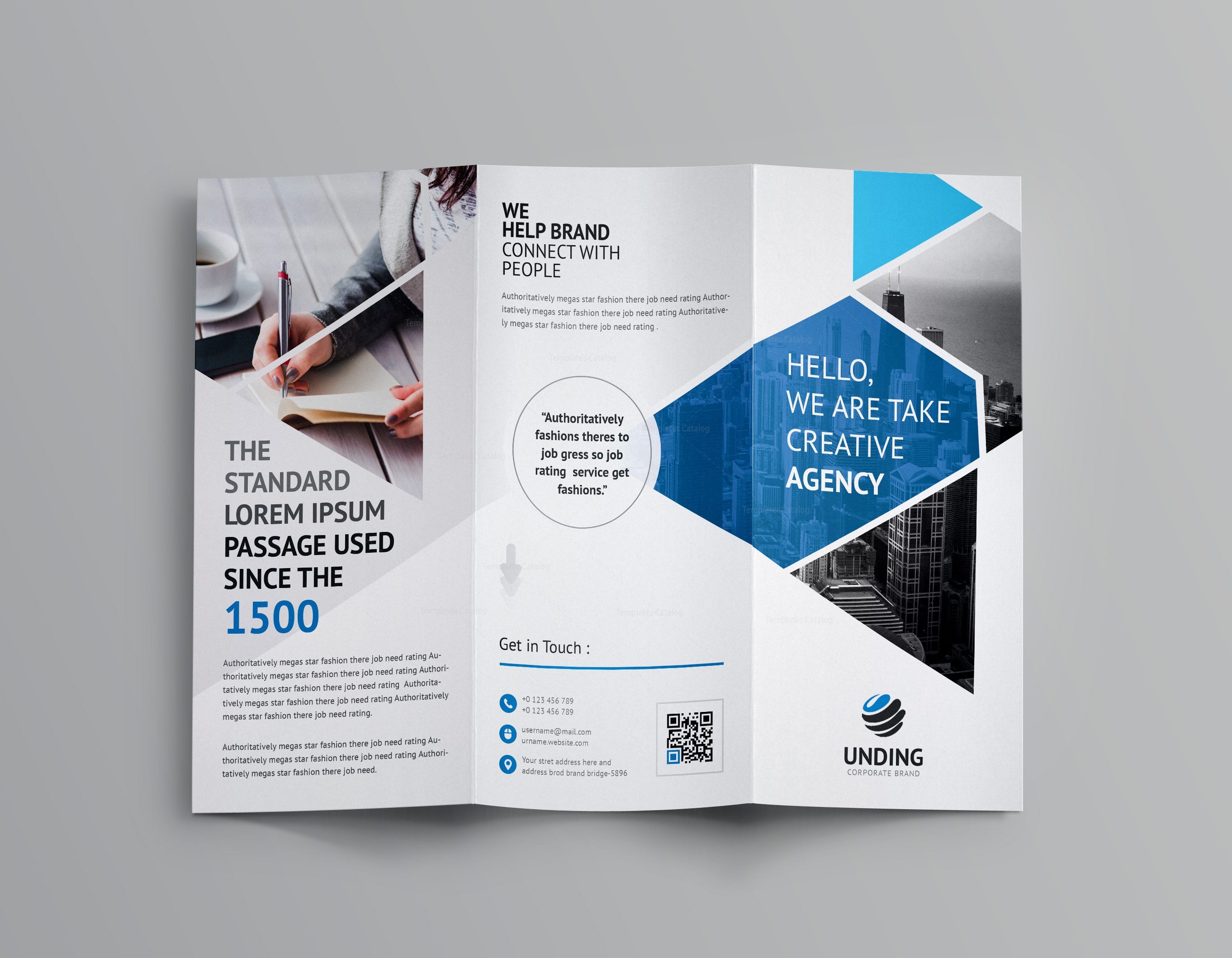 tri fold brochures